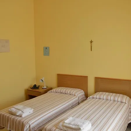 Casa Per Ferie Mater Dei * Szirakúza