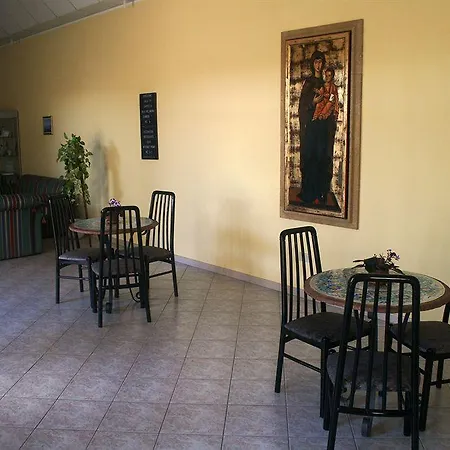 Casa Per Ferie Mater Dei Panzió *